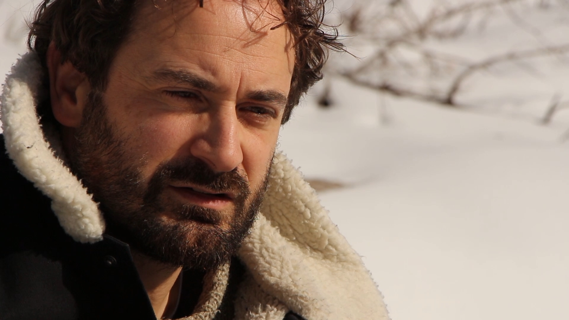 🇫🇷 Interview : GuiLAin, la montagne intérieure d’un songwriter en altitude